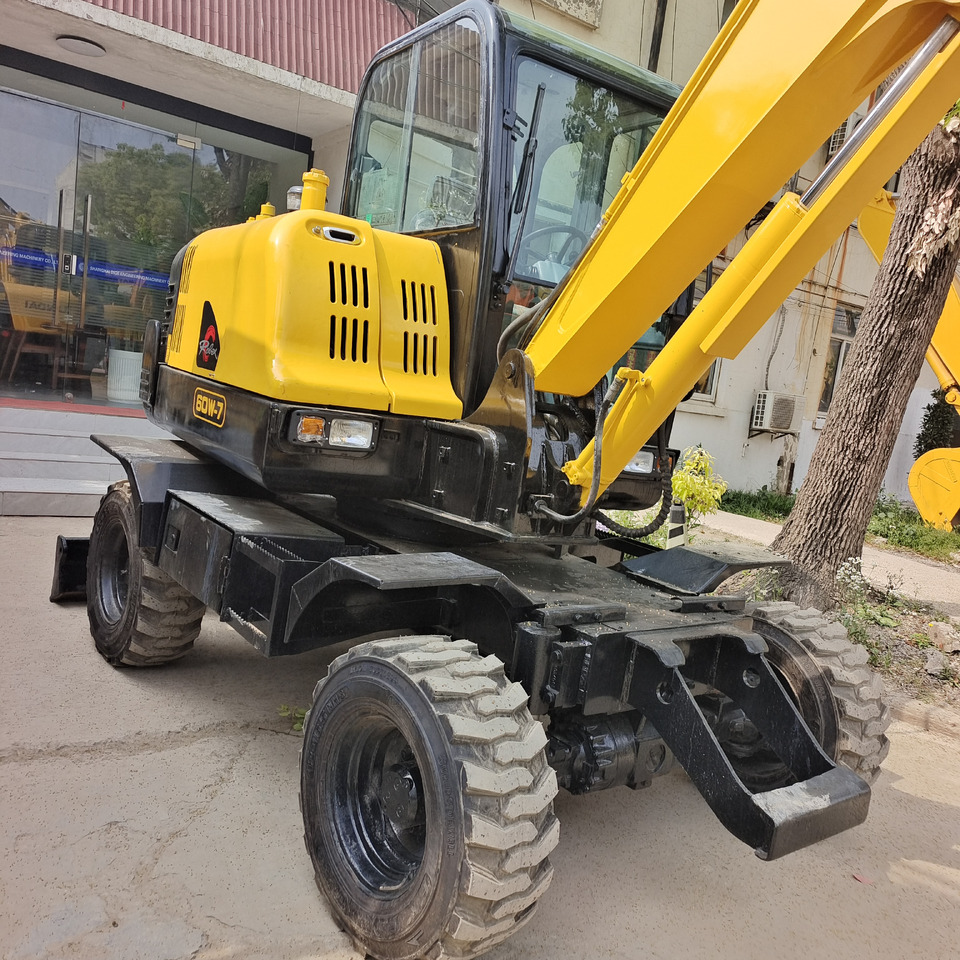HYUNDAI 60W-7 - Bager točkaš: slika 3 HYUNDAI 60W-7 - Bager točkaš: slika 3