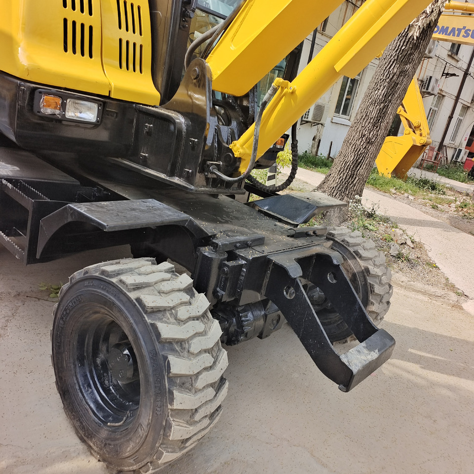 HYUNDAI 60W-7 - Bager točkaš: slika 5 HYUNDAI 60W-7 - Bager točkaš: slika 5