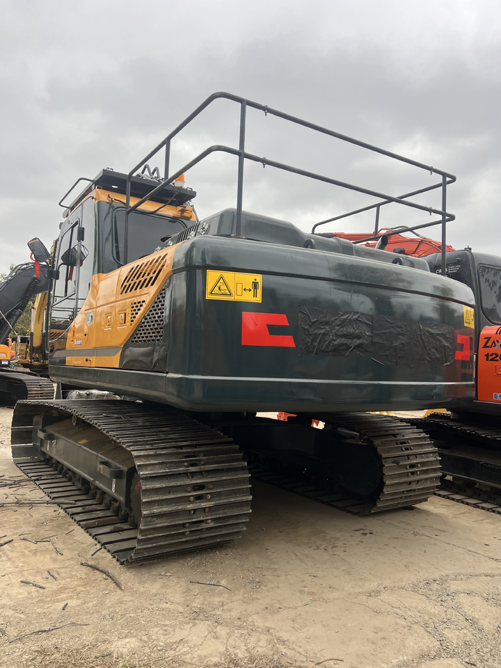 HYUNDAI HX220HD BROADEN TRACK SHOES - Bager guseničar: slika 3 HYUNDAI HX220HD BROADEN TRACK SHOES - Bager guseničar: slika 3