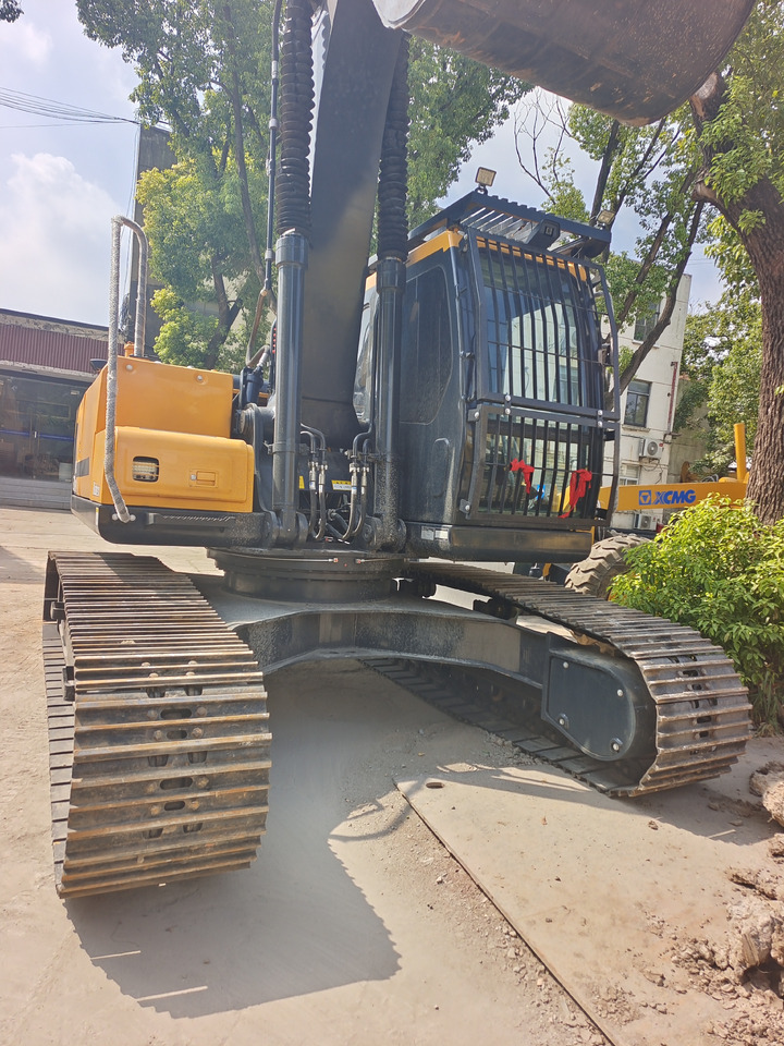 HYUNDAI HX220HD WITH 4 CAMERAS - Bager guseničar: slika 5 HYUNDAI HX220HD WITH 4 CAMERAS - Bager guseničar: slika 5