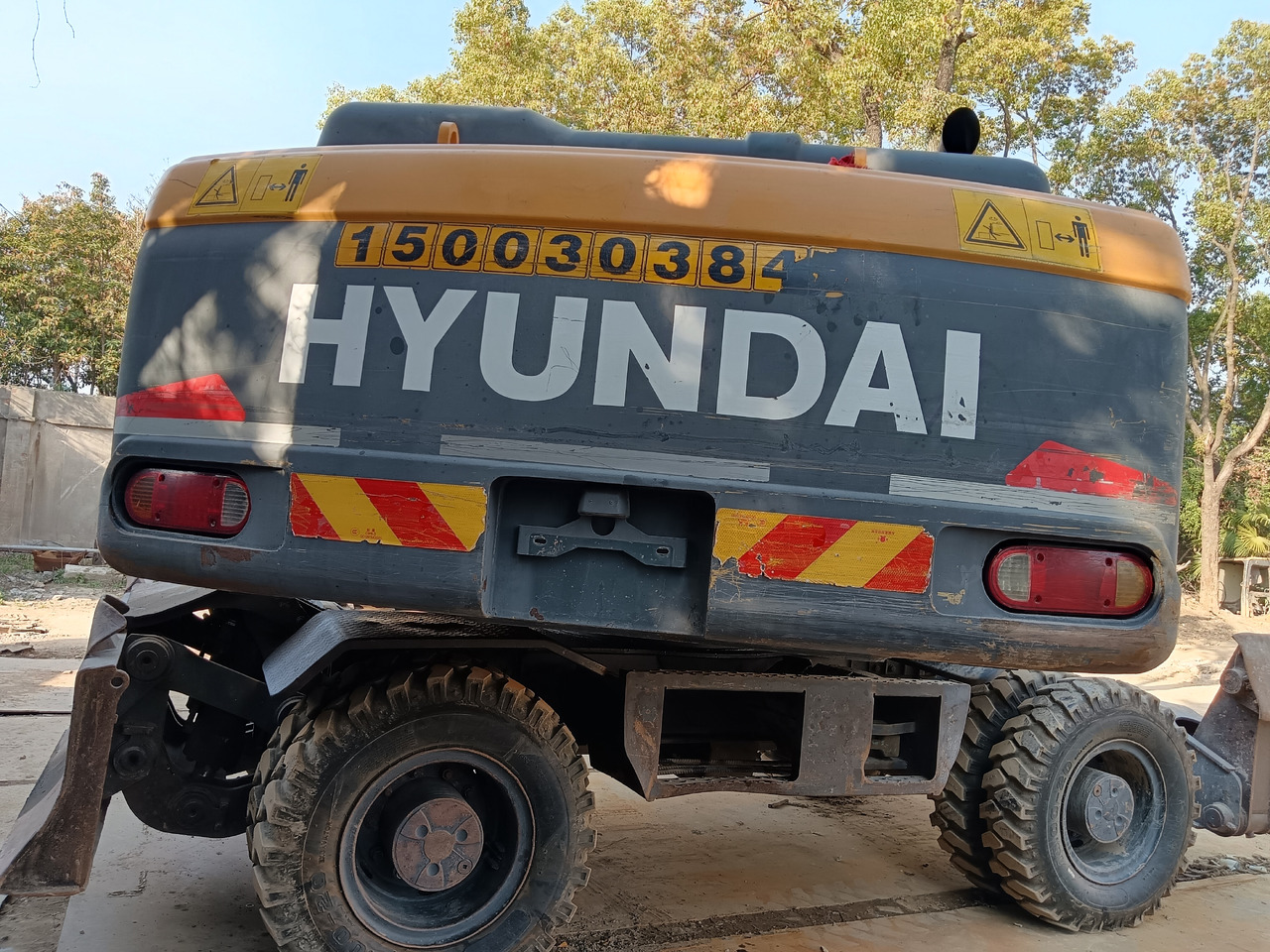 HYUNDAI R210W-9 - Bager guseničar: slika 5 HYUNDAI R210W-9 - Bager guseničar: slika 5
