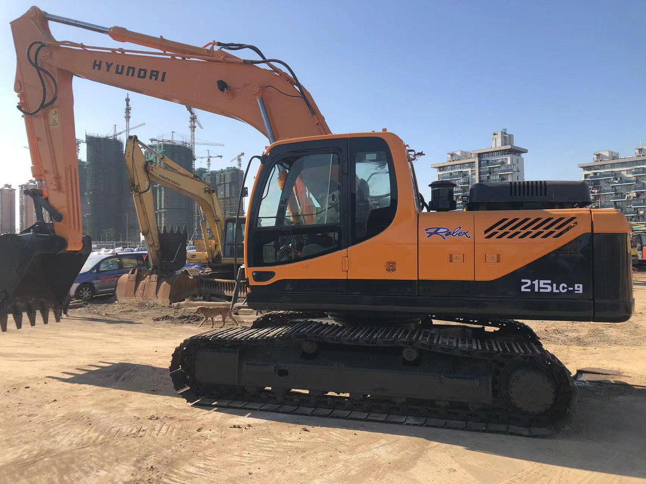 HYUNDAI R215-9 - Bager guseničar: slika 1 HYUNDAI R215-9 - Bager guseničar: slika 1