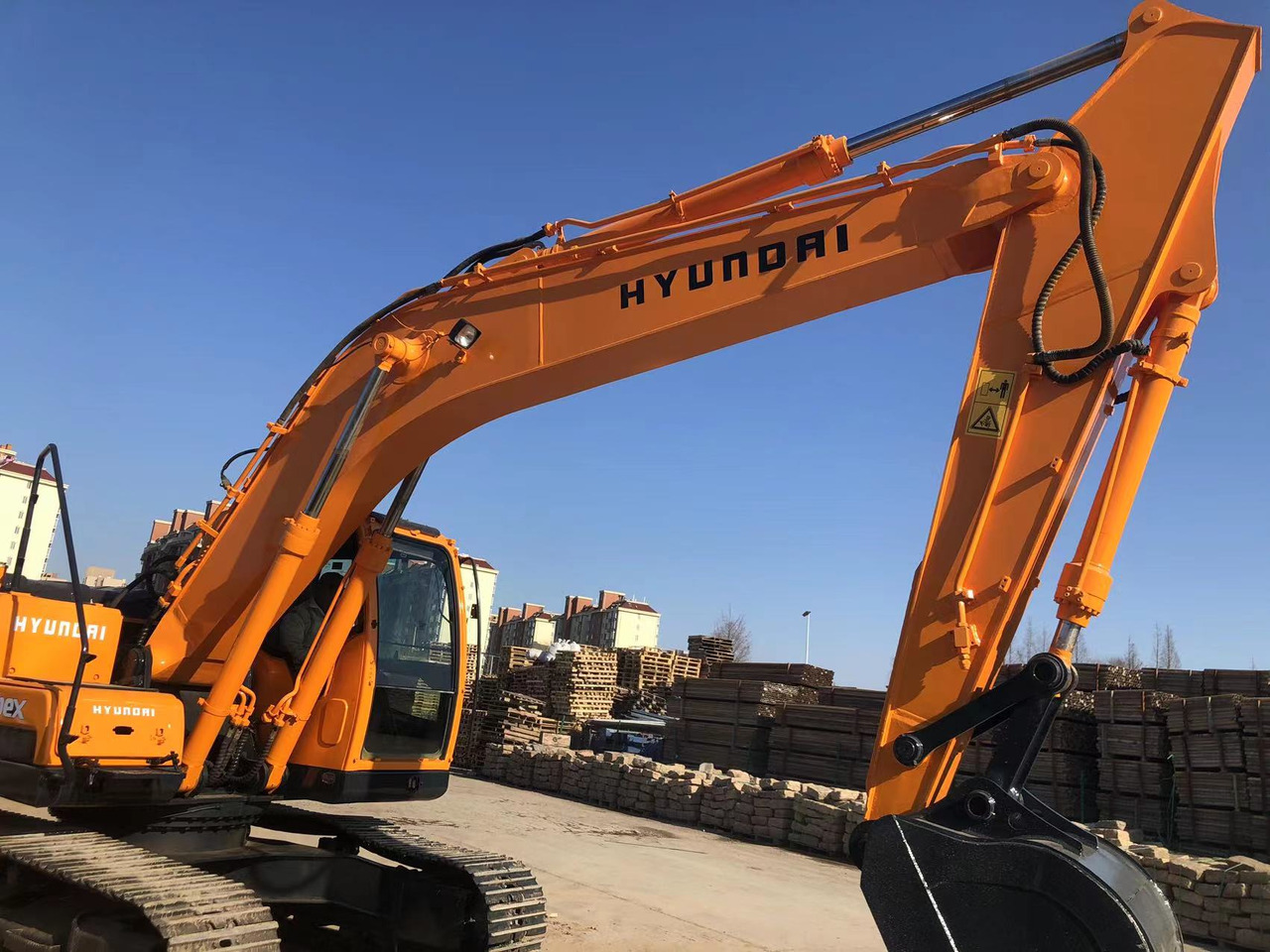 HYUNDAI R215-9 - Bager guseničar: slika 5 HYUNDAI R215-9 - Bager guseničar: slika 5
