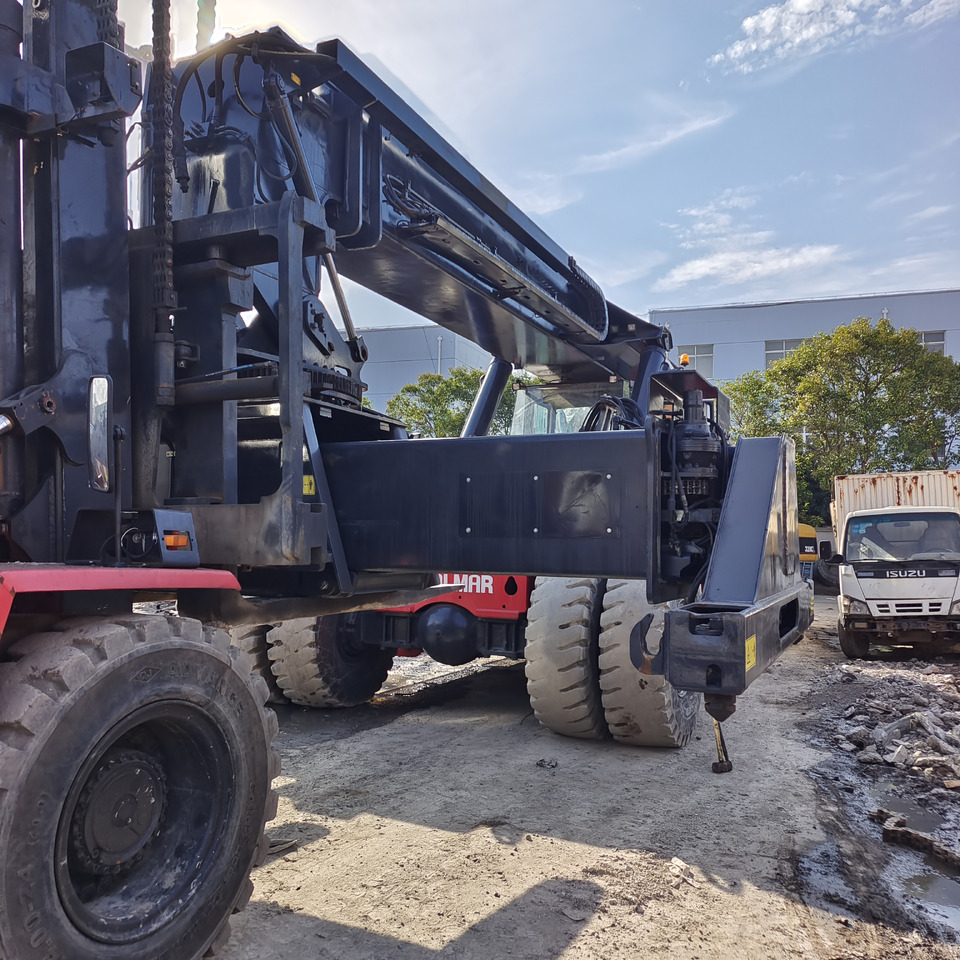 KALMAR DRT450 DRT DRD DRU 450 45 TON - Dizalica za kontejnere: slika 5 KALMAR DRT450 DRT DRD DRU 450 45 TON - Dizalica za kontejnere: slika 5