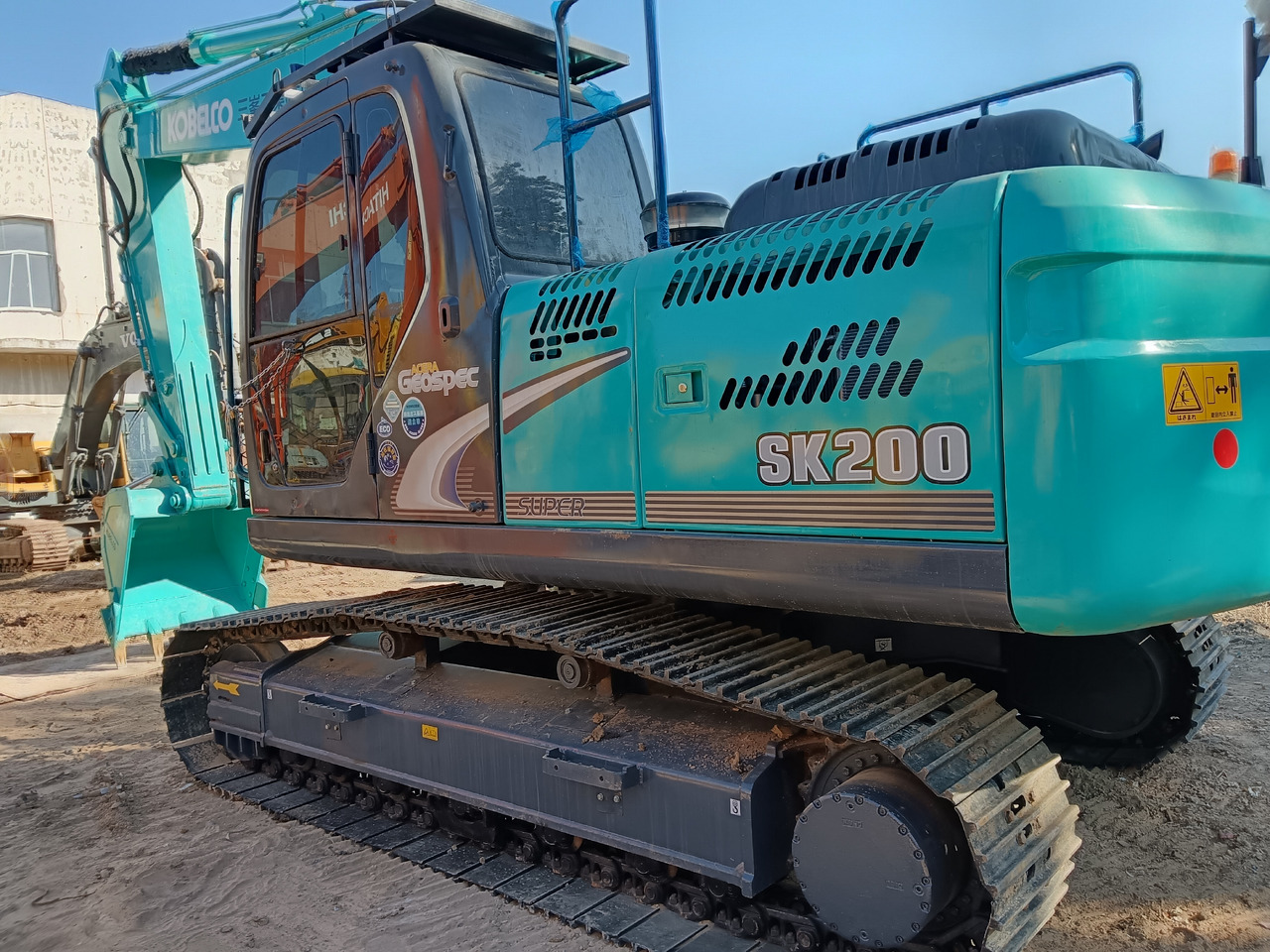 KOBELCO SK200 SK200-8 - Bager guseničar: slika 1 KOBELCO SK200 SK200-8 - Bager guseničar: slika 1