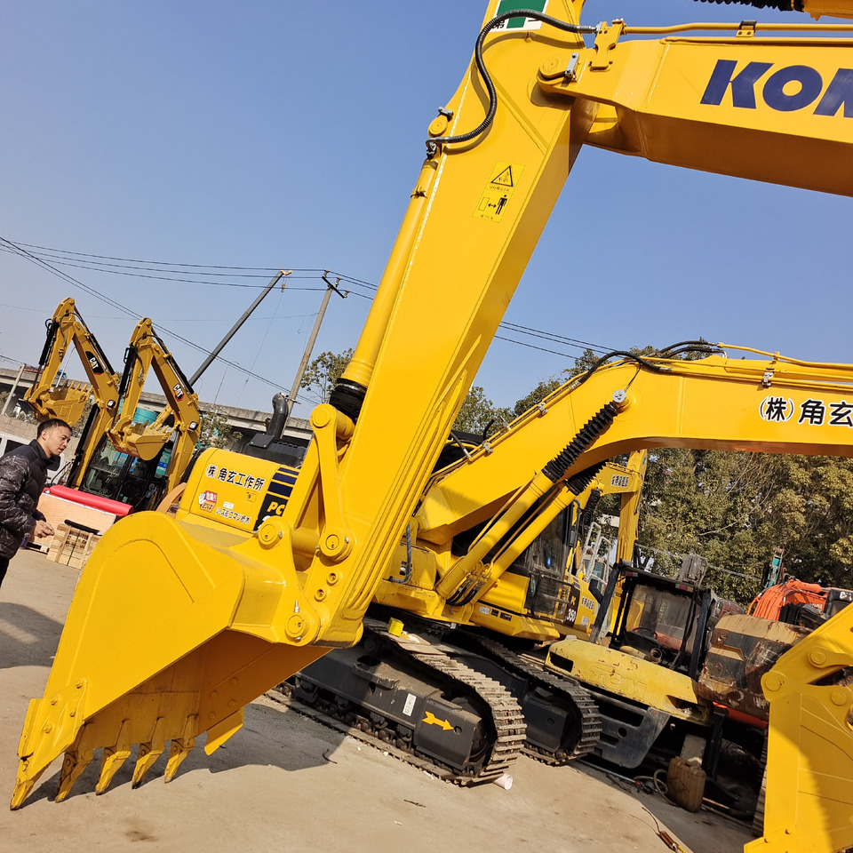 Bager guseničar KOMATSU PC200-8N1: slika 7
