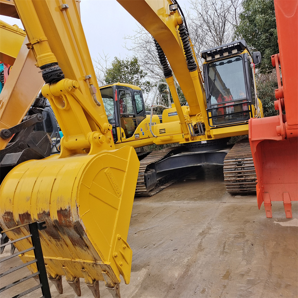 KOMATSU PC210LC-8 - Bager guseničar: slika 2 KOMATSU PC210LC-8 - Bager guseničar: slika 2