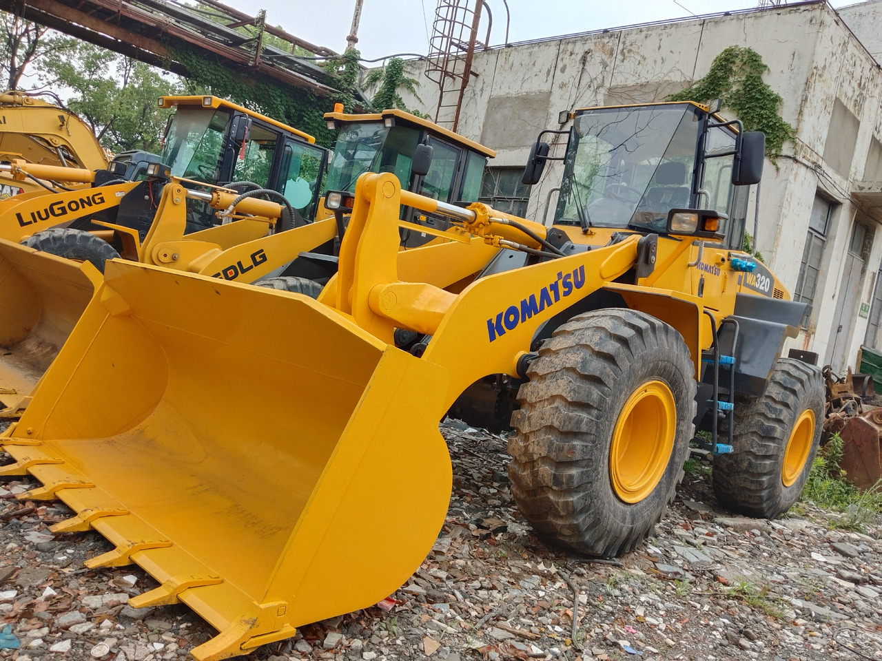 KOMATSU WA320-5 - Utovarivač točkaš: slika 5 KOMATSU WA320-5 - Utovarivač točkaš: slika 5