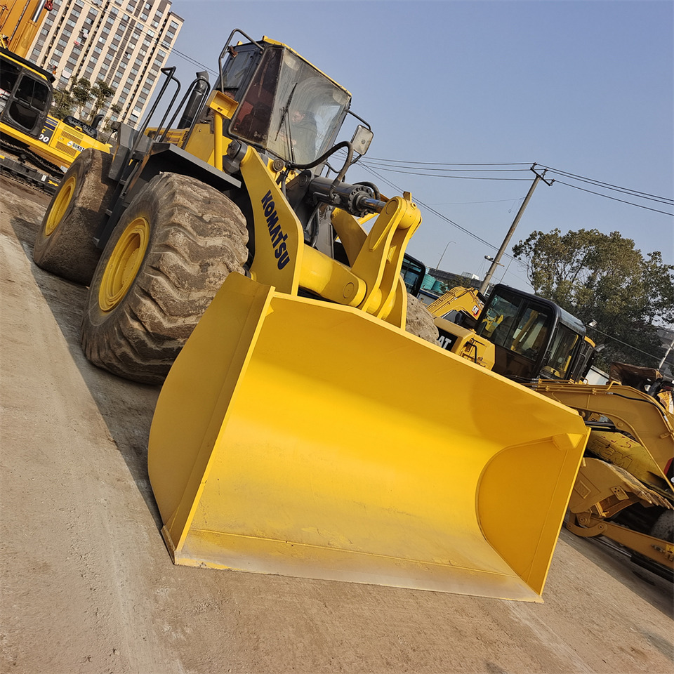KOMATSU WA470 - Utovarivač točkaš: slika 3 KOMATSU WA470 - Utovarivač točkaš: slika 3
