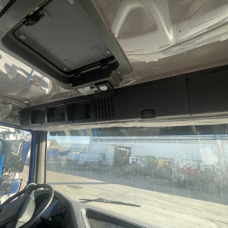 SINOTRUK HOWO 6*4 371 375 380 400 420 - Istovarivač: slika 4 SINOTRUK HOWO 6*4 371 375 380 400 420 - Istovarivač: slika 4
