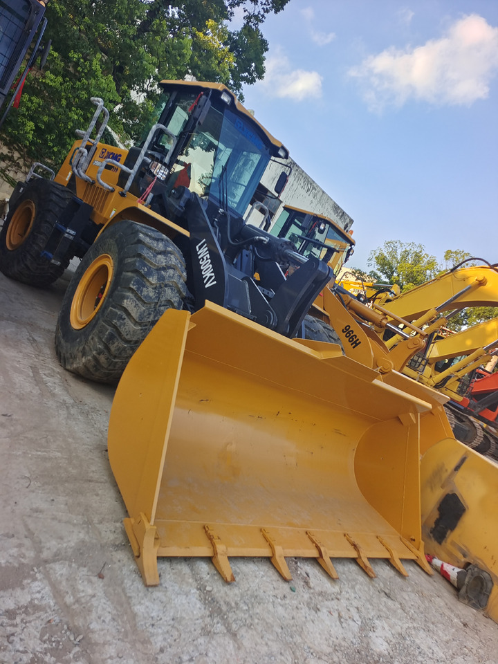 XCMG LW500KV - Utovarivač točkaš: slika 2 XCMG LW500KV - Utovarivač točkaš: slika 2