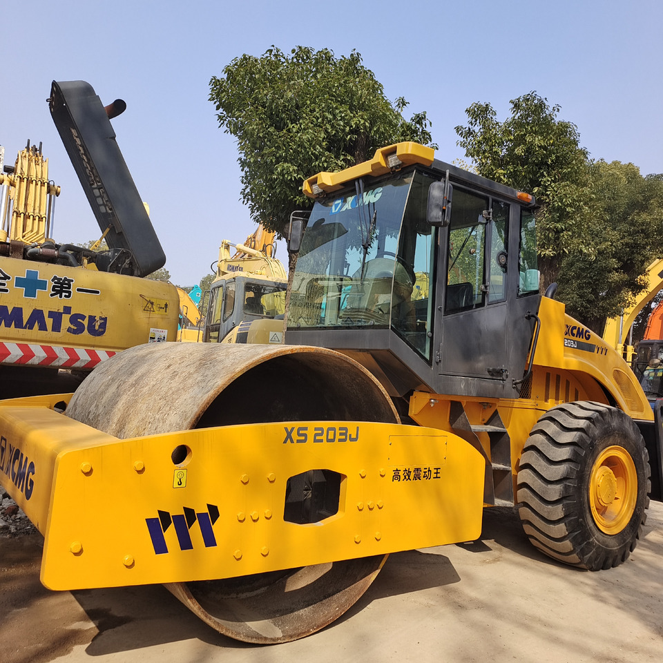 XCMG XS203J - Valjak za puteve: slika 5 XCMG XS203J - Valjak za puteve: slika 5
