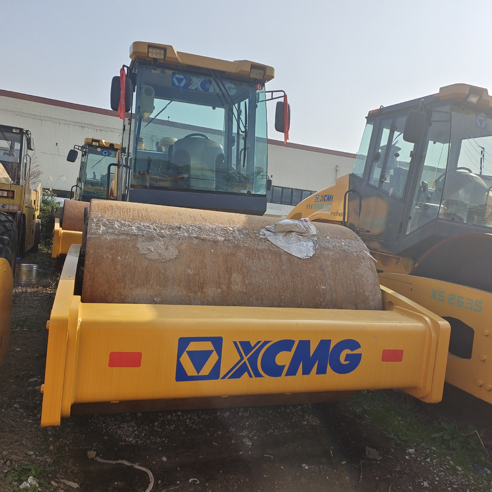 XCMG XS223J - Valjak za puteve: slika 4 XCMG XS223J - Valjak za puteve: slika 4