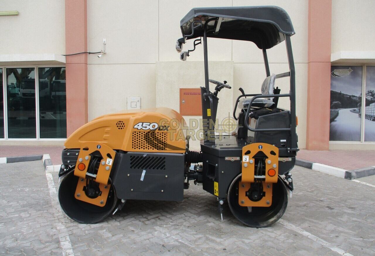 Case 450DX Roller - Valjak za puteve: slika 5 Case 450DX Roller - Valjak za puteve: slika 5
