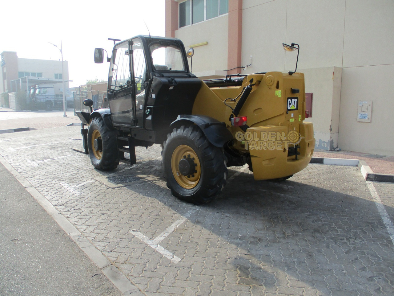 Caterpillar TH417 Telehandler - Teleskopski upravljač: slika 4 Caterpillar TH417 Telehandler - Teleskopski upravljač: slika 4