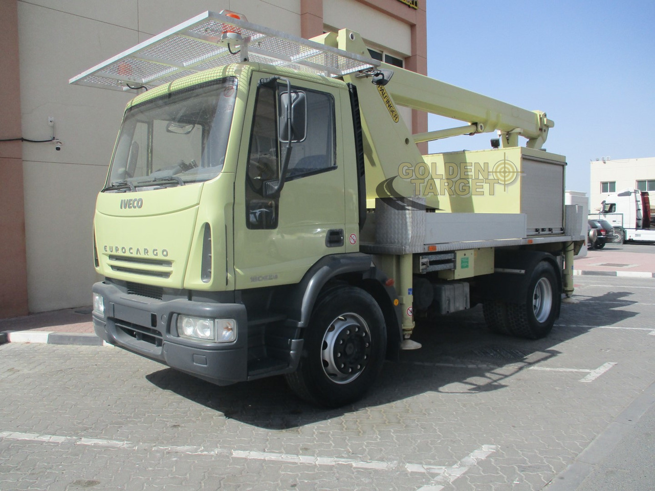 Iveco EURO CARGO 180E28 4x2 PALFINGER P180 Manlift - Vazdušna platforma montirana na kamion: slika 2 Iveco EURO CARGO 180E28 4x2 PALFINGER P180 Manlift - Vazdušna platforma montirana na kamion: slika 2