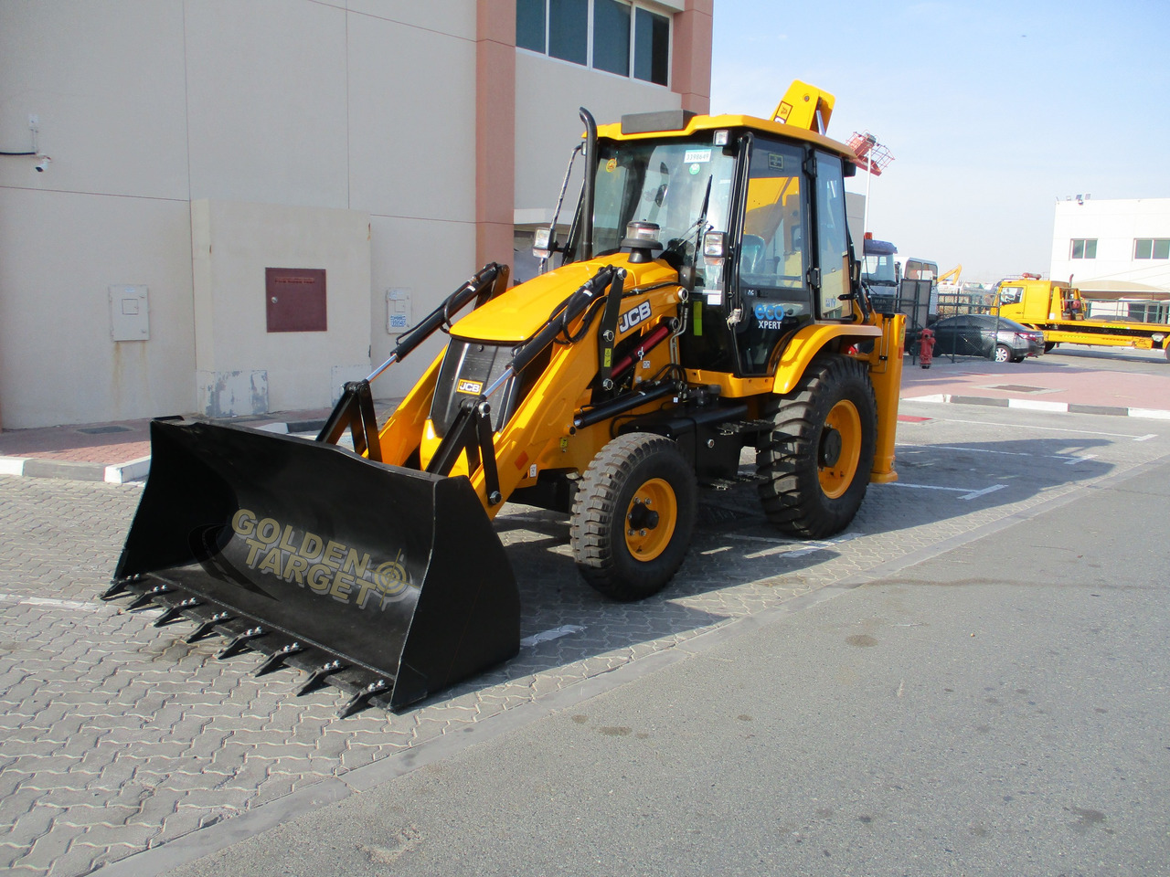 JCB 3DX PLUS 4×2 BACKHOE LOADER - Bager utovarivač: slika 2 JCB 3DX PLUS 4×2 BACKHOE LOADER - Bager utovarivač: slika 2