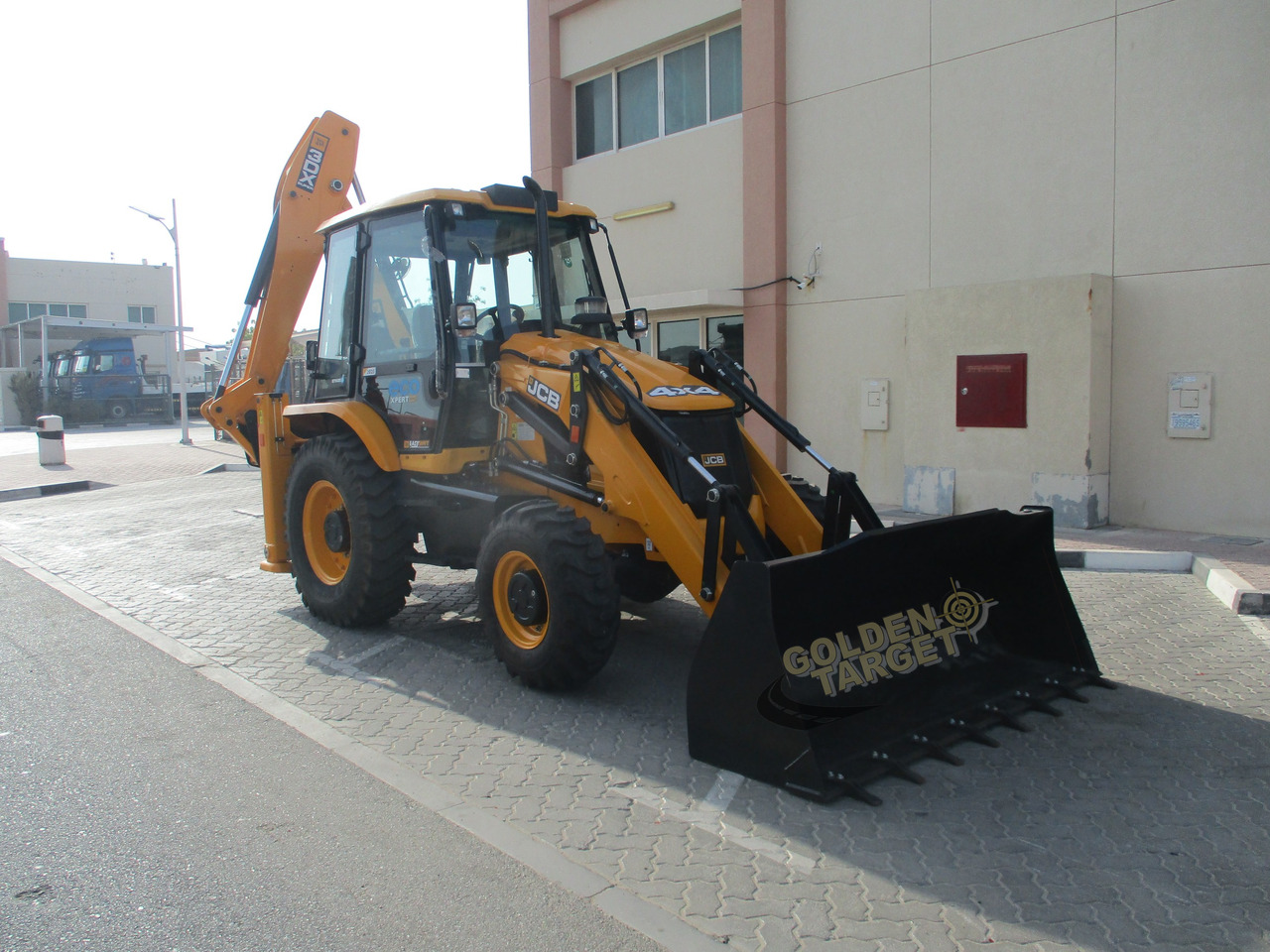 JCB 3DX PLUS 4×4 BACKHOE LOADER - Bager utovarivač: slika 1 JCB 3DX PLUS 4×4 BACKHOE LOADER - Bager utovarivač: slika 1