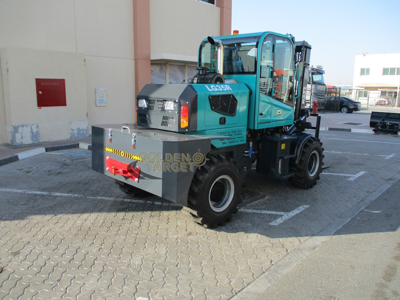 LGCM LG35R Rough Terrain Forklift - Dizel viljuškar: slika 3 LGCM LG35R Rough Terrain Forklift - Dizel viljuškar: slika 3