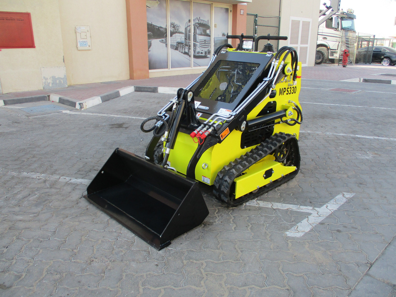 MACHPRO MPS330 Mini Skid Steer - Mini utovarivač: slika 2 MACHPRO MPS330 Mini Skid Steer - Mini utovarivač: slika 2