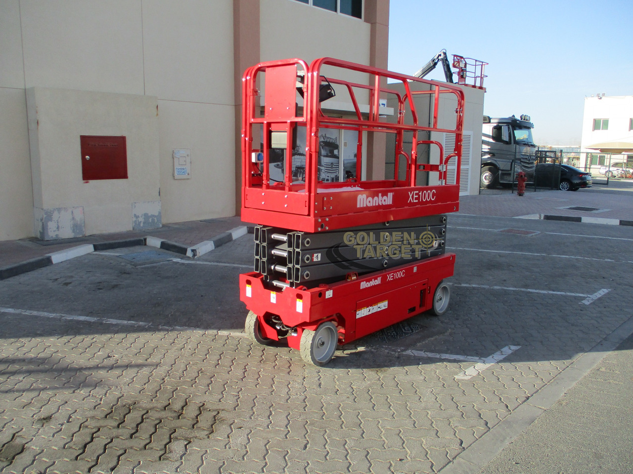 MANTALL XE100C-2024 Scissor Lift - Lift u obliku makaza: slika 2 MANTALL XE100C-2024 Scissor Lift - Lift u obliku makaza: slika 2