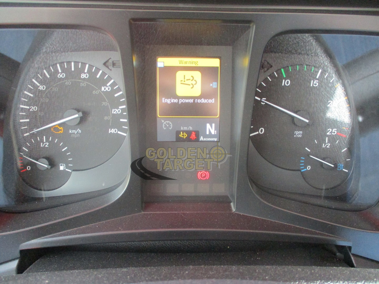 Kamion sa golom šasijom i zatvorenom kabinom novi MERCEDES-BENZ Arocs 3348 6x4 Chassis: slika 15