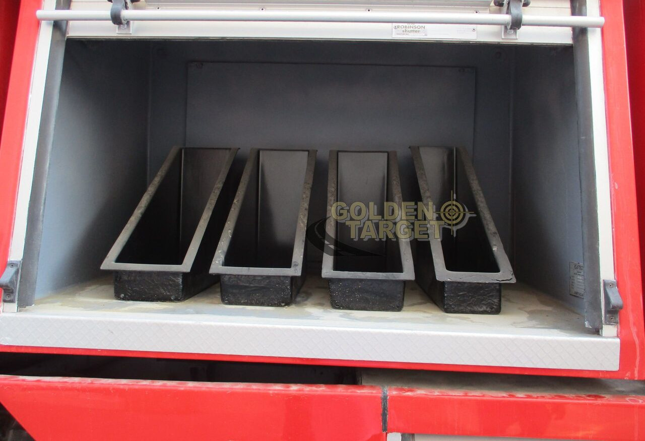 Reynold Boughton Barracuda 4x4 Airport Fire Truck - Vatrogasni kamion: slika 5 Reynold Boughton Barracuda 4x4 Airport Fire Truck - Vatrogasni kamion: slika 5