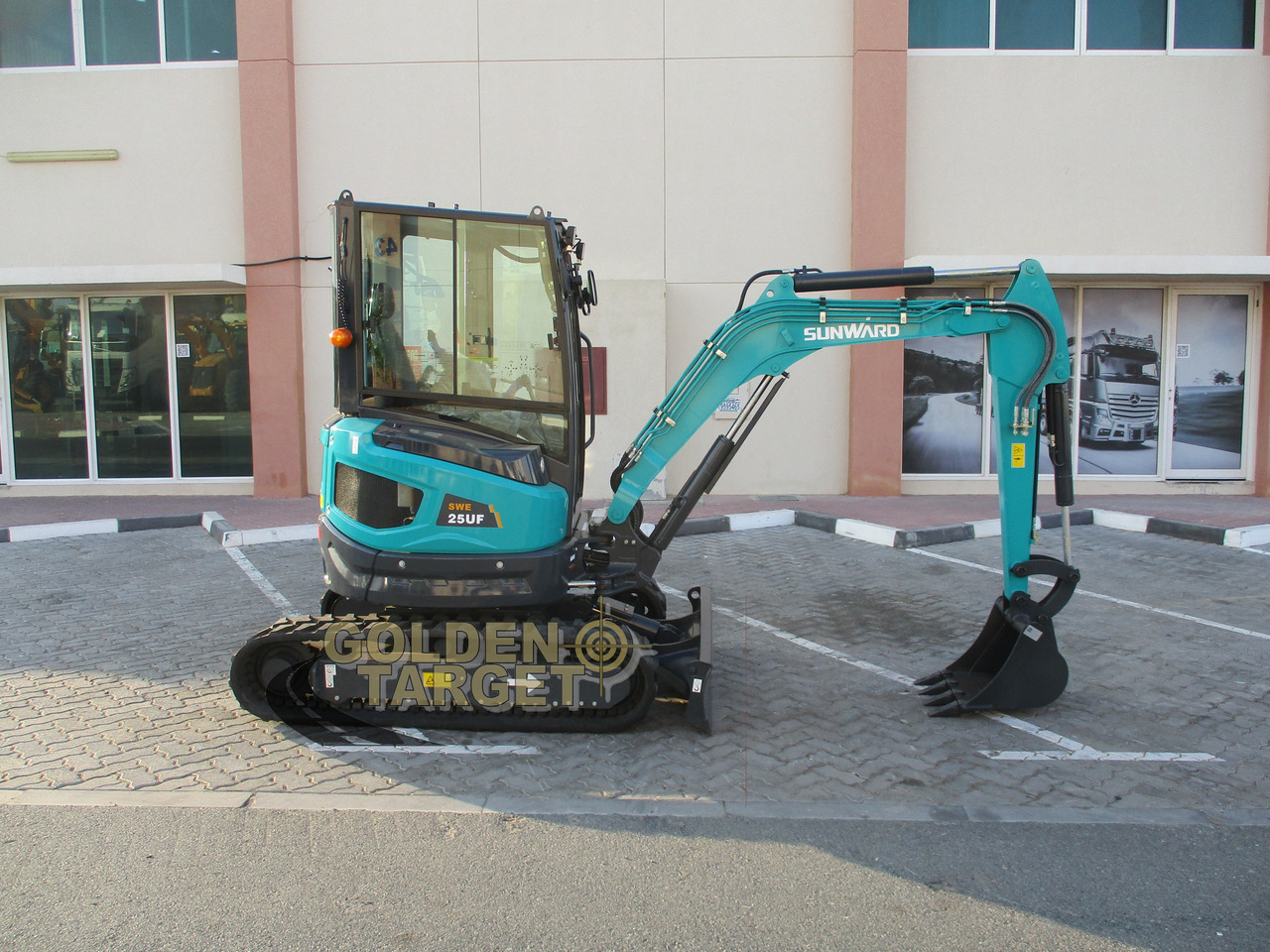 SUNWARD SWE25UF Mini Hydraulic Excavator - Mini bager: slika 5 SUNWARD SWE25UF Mini Hydraulic Excavator - Mini bager: slika 5