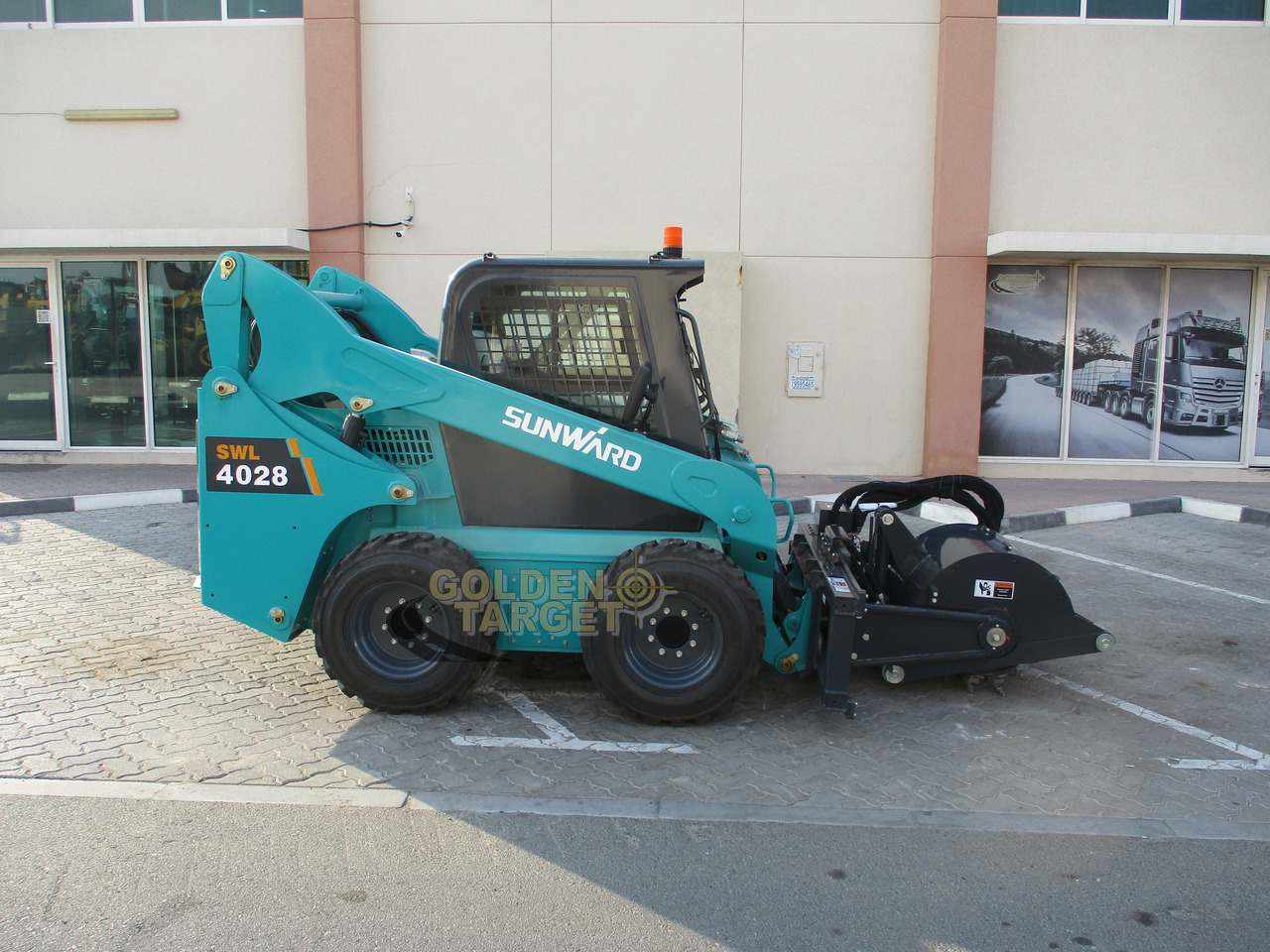 SUNWARD SWL 4028 Skid Steer Milling Machine - Mini utovarivač: slika 2 SUNWARD SWL 4028 Skid Steer Milling Machine - Mini utovarivač: slika 2
