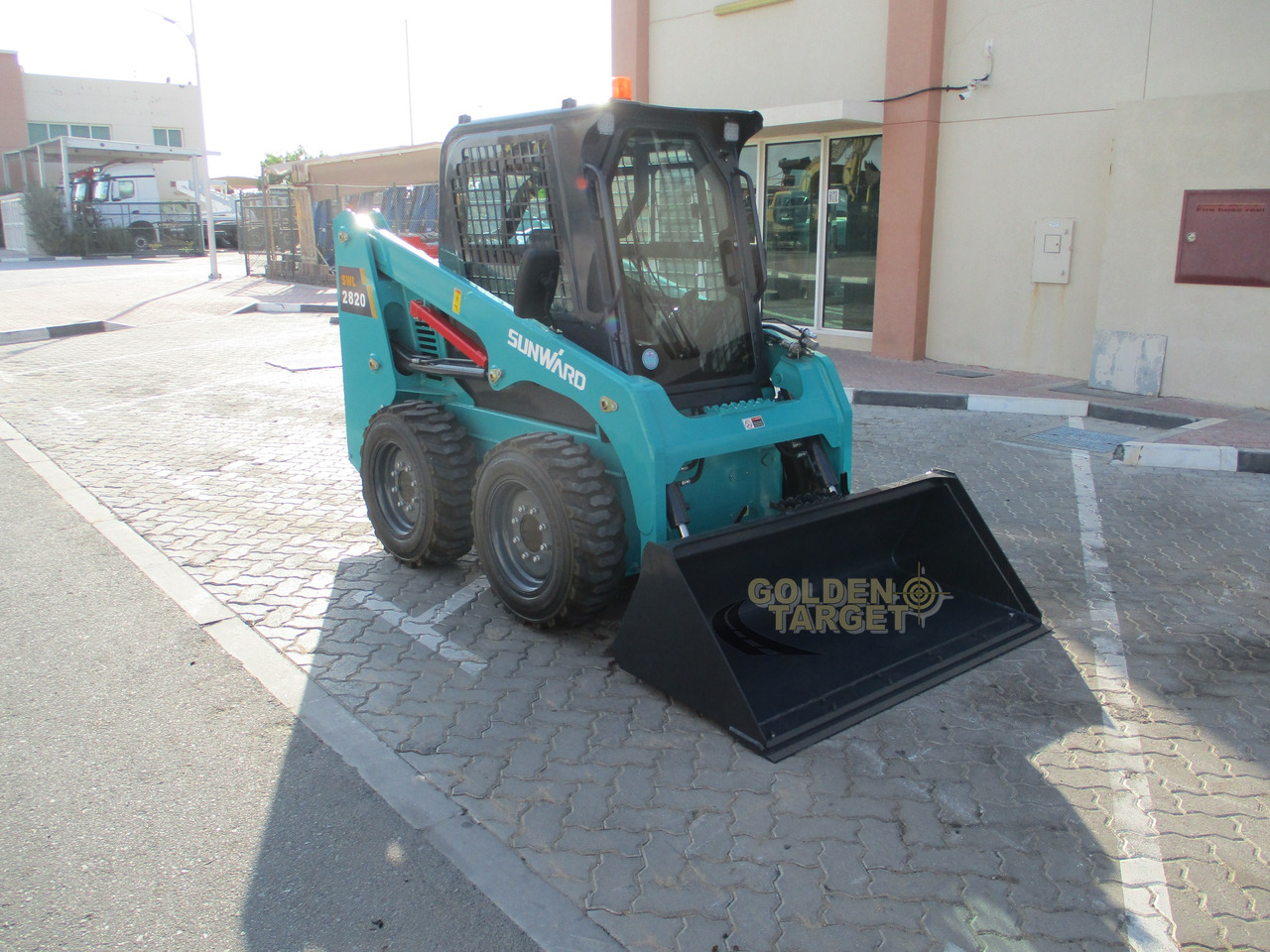SUNWARD SWL2820 Skid Steer - Mini utovarivač: slika 1 SUNWARD SWL2820 Skid Steer - Mini utovarivač: slika 1