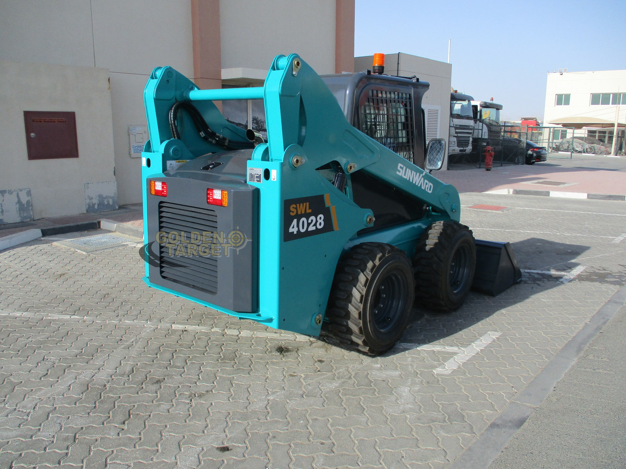 SUNWARD SWL4028 Skid Steer Loader - Mini utovarivač: slika 3 SUNWARD SWL4028 Skid Steer Loader - Mini utovarivač: slika 3