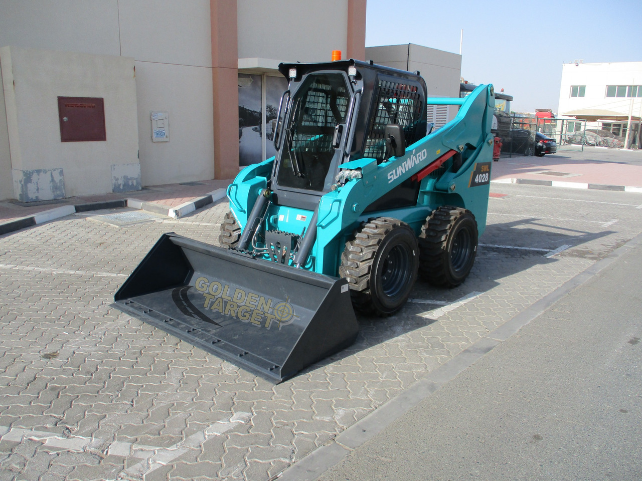 SUNWARD SWL4028 Skid Steer - Mini utovarivač: slika 2 SUNWARD SWL4028 Skid Steer - Mini utovarivač: slika 2
