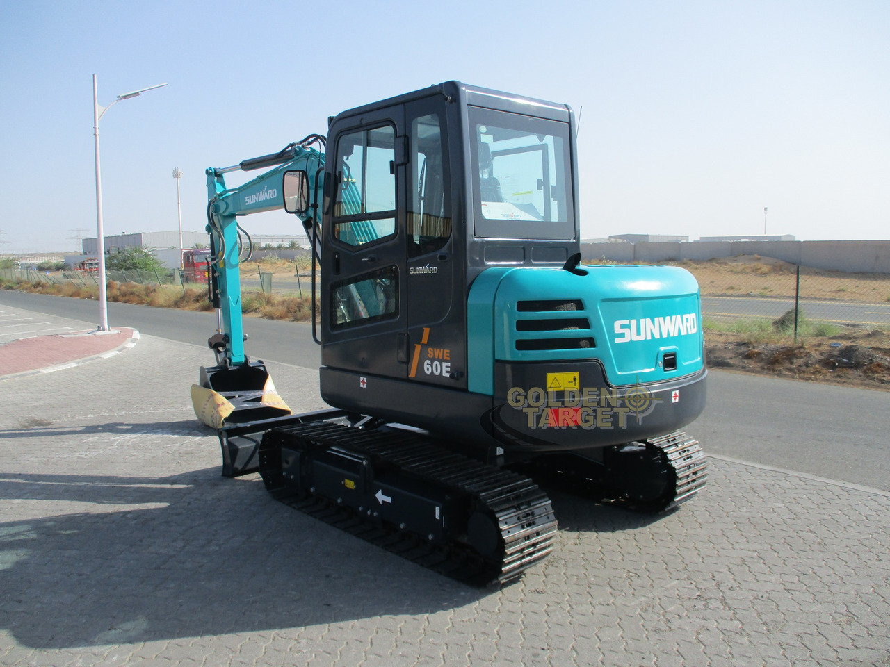 Sunward SWE60E Mini Hydraulic Excavator - Mini bager: slika 4 Sunward SWE60E Mini Hydraulic Excavator - Mini bager: slika 4