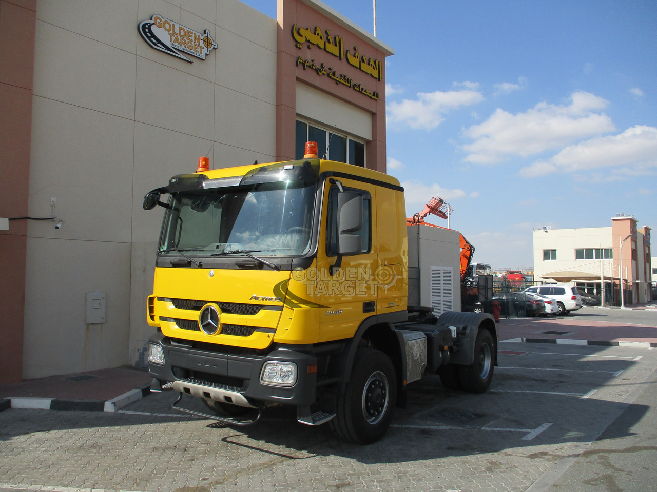 MERCEDES-BENZ Actros 2048 4x4 Head Truck - Tegljač: slika 2 MERCEDES-BENZ Actros 2048 4x4 Head Truck - Tegljač: slika 2
