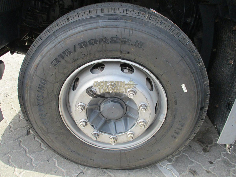 Poluprikolica sa golom šasijom Volvo FH 460: slika 10