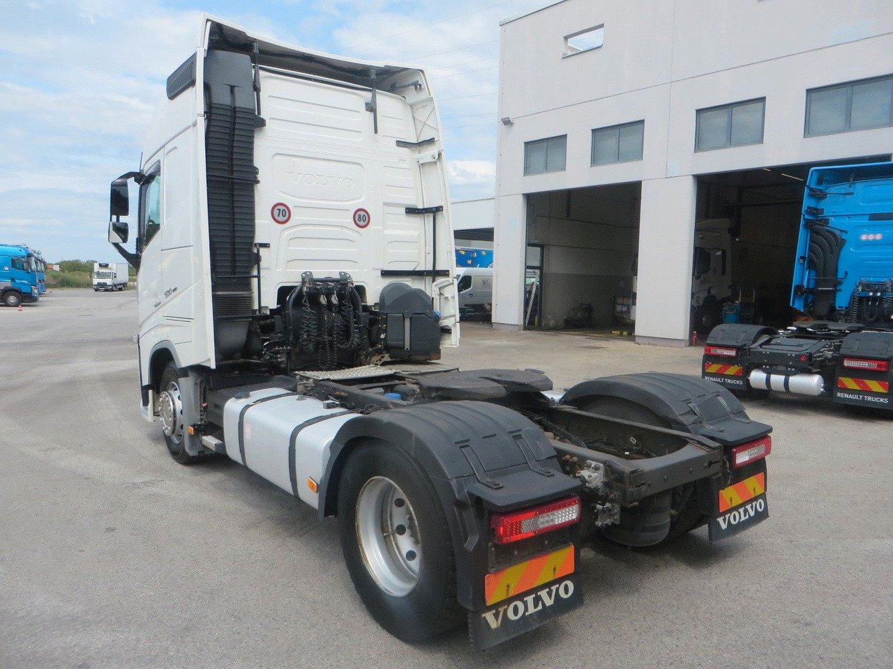 Volvo FH500 4x2Tractor - Tegljač: slika 4 Volvo FH500 4x2Tractor - Tegljač: slika 4