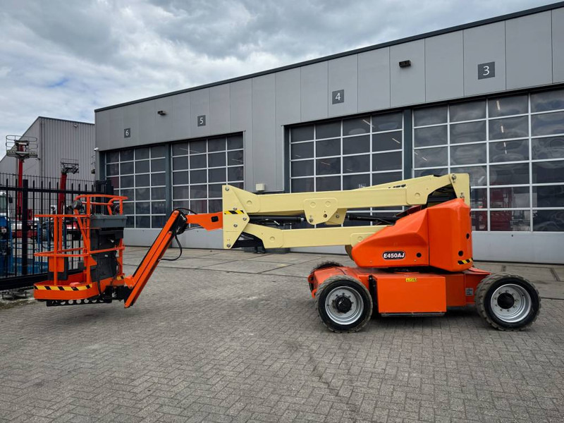 JLG E 450 AJ - Zglobna platforma: slika 1 JLG E 450 AJ - Zglobna platforma: slika 1