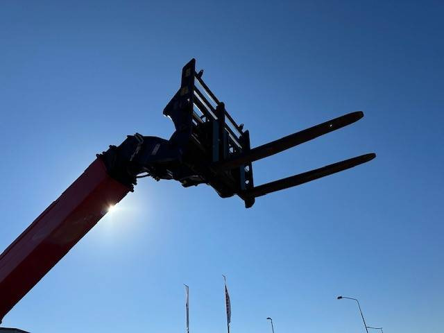 Manitou MT 1440 - Teleskopski upravljač: slika 5 Manitou MT 1440 - Teleskopski upravljač: slika 5