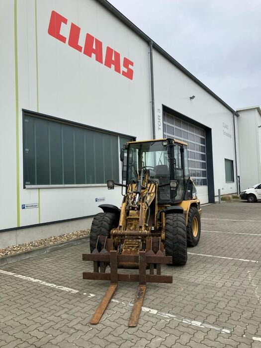 Caterpillar 906 - Utovarivač točkaš: slika 4 Caterpillar 906 - Utovarivač točkaš: slika 4