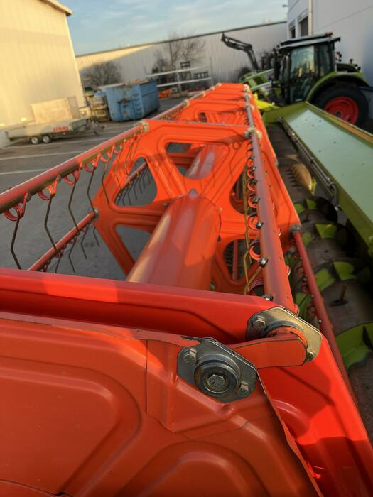 Claas Lexion 740 - Kombinovani kombajn: slika 2 Claas Lexion 740 - Kombinovani kombajn: slika 2