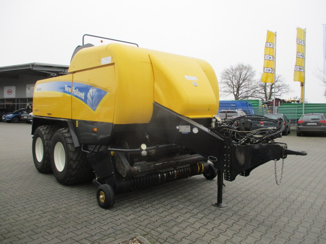 New Holland BB9060 / BB 9060 - Balirka za kockaste bale: slika 2 New Holland BB9060 / BB 9060 - Balirka za kockaste bale: slika 2