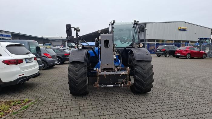 New Holland LM 7.42 - Teleskopski upravljač: slika 1 New Holland LM 7.42 - Teleskopski upravljač: slika 1