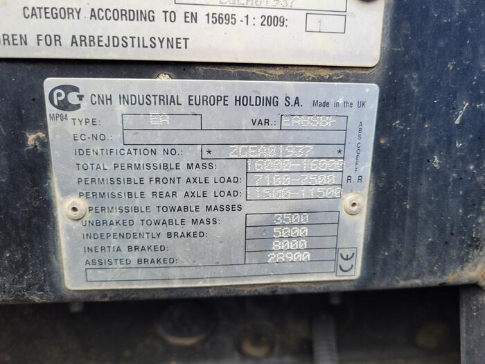 New Holland T 7.290 - Traktor: slika 4 New Holland T 7.290 - Traktor: slika 4