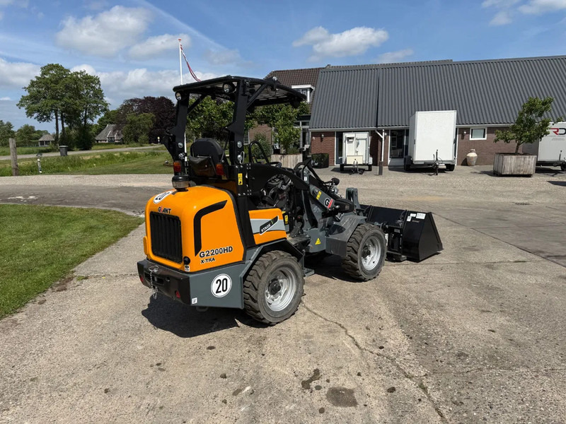 Giant Giant 2200 X-tra HD NIEUWE SHOVEL Mini shovel - Kompaktni utovarivač guseničar: slika 3 Giant Giant 2200 X-tra HD NIEUWE SHOVEL Mini shovel - Kompaktni utovarivač guseničar: slika 3