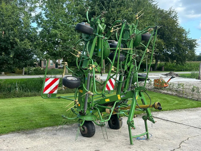 Krone KW 8.82/8 Schudder 8 elements Schudder - Prevrtač/ Grabuljač: slika 1 Krone KW 8.82/8 Schudder 8 elements Schudder - Prevrtač/ Grabuljač: slika 1
