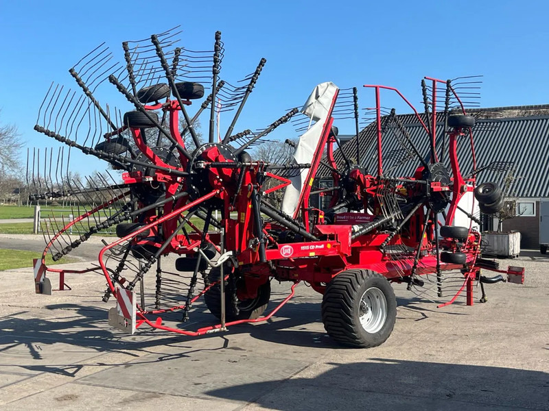 Lely Hibiscus 1515 CD profi 4 rotorhark - Prevrtač/ Grabuljač: slika 4 Lely Hibiscus 1515 CD profi 4 rotorhark - Prevrtač/ Grabuljač: slika 4