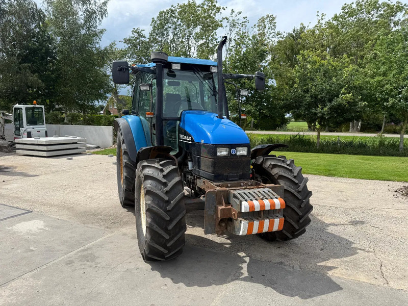 New Holland TS90 TS 90 Trekker ex Overheid - Traktor: slika 2 New Holland TS90 TS 90 Trekker ex Overheid - Traktor: slika 2