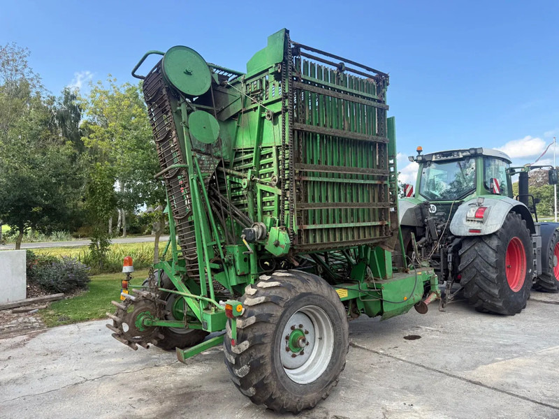 Onbekend Stoll V202 Bietenrooier Getrokken bietenrooier - Kombajn za repu: slika 4 Onbekend Stoll V202 Bietenrooier Getrokken bietenrooier - Kombajn za repu: slika 4