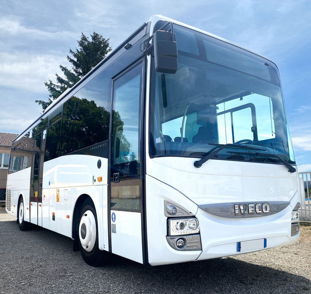 IVECO CROSSWAY 2020 10M60 - Prigradski autobus: slika 1 IVECO CROSSWAY 2020 10M60 - Prigradski autobus: slika 1
