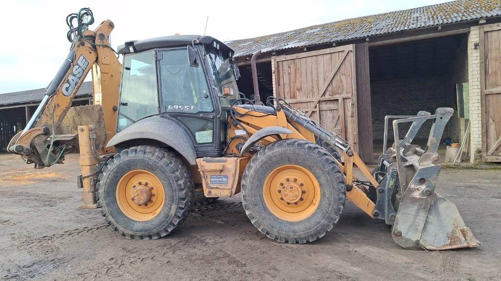 Case 695 ST - Bager utovarivač: slika 1 Case 695 ST - Bager utovarivač: slika 1